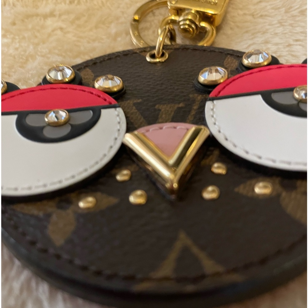 Limited edition:  New Louis Vuitton Owl Keychain Bag Charm with box and … - Picture 5 of 14